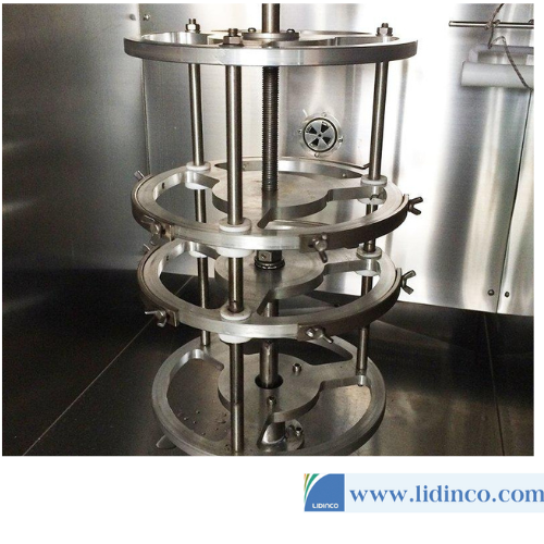 Product description Programmable Environmental Test Chamber can simulate the natural environment ,such as -70℃--150℃ temperature range environment,and 20%--98% humidity environment.so this (4)